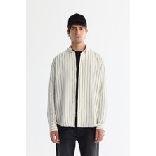 Avva Erkek Beyaz Alttan Britli Yaka Çizgili Rayon Regular Fit Gömlek A42Y2051