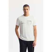 AVVA Erkek Beyaz Bisiklet Yaka Baskılı Bi-Stretch İnterlok Regular Fit T-Shirt A51Y1003