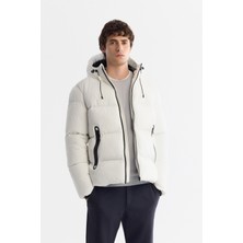 Avva Erkek Beyaz Kapüşonlu Su İtici Rüzgar Geçirmez -5°C Dayanıklı Şişme Comfort Fit Mont B006046