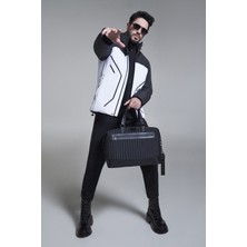 AVVA Erkek Siyah-Beyaz Dik Yaka Fleksi Baskılı Su İtici Kumaşlı Gizli Kapüşonlu Mont A32Y6045