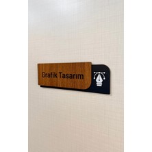 Yönline Grafik Tasarım  Özelleştirilebilir Çift Kat Siyah Üzeri Ceviz Desenli Uv Baskılı Yönlendirme Levhası