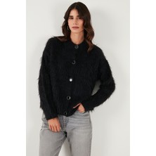 Lela Yumuşak Tüylü Regular Fit Bisiklet Yaka Düğmeli Hırka Bayan Hırka 4617007