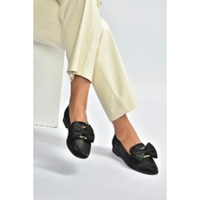 Fox Shoes V820002901 Siyah Nubuk Kurdele Detaylı Kadın Ayakkabı