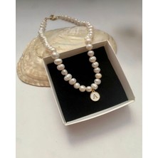 Taşmir Sertifikalı Gerçek Doğal Beyaz Inci Kadın Kolye Çelik Bağlantı Aparatlı 8 mm Harfli 55 cm 7 cm Uzatma