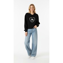 Gigi Giyim Kalp Kurdele Detaylı Üç Iplik Orta Boy Kadın Sweatshirt
