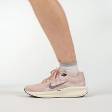 Nike Winflo 11 Premium Kadın Pembe Koşu Ayakkabısı - Parlak Simli ve Rahat Tasarım - FZ3068-600