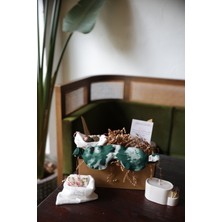 The Luma Touch Kiraz-Vişne Çekirdekli Lavantalı Göz Maskesi, Doğal Mum, Blossom Tea & Meditasyon Seti