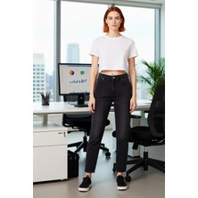 FRM Kadın Yüksek Bel Düz Kesim Kot Pantolon Fonksiyonel Dayanıklı Kaliteli Konforlu Estetik Şık