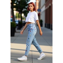 PayBuy Kadın Nakışlı Yüksek Bel Mom Jean Fonksiyonel Dayanıklı Kaliteli Konforlu Estetik Premium Şık