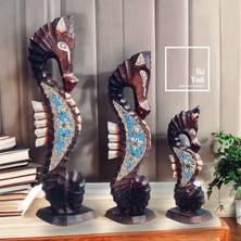 İki Yedi Konsept Seahorses 77-1 Renkli Ahşap 3’lü Denizatı Heykeli – 50 cm Büyük Dekoratif Obje, Otantik Ev ve Ofis