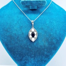 Tesbih Pasajı Oltu Taşı ve Beyaz Mine Işçilikli 925 Ayar Gümüş Kolye