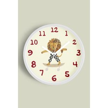 Güneş Gözlüklü Kaykay Yapan Sevimli Aslan Çocuk Odası Modern Duvar Saati - 30CM - Önü Camlı