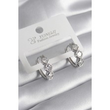 Shopwe Pirinç Gold Renk Zirkon Taşlı Kalp Detay Kadın Küpe