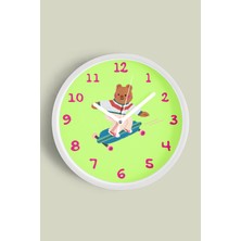 JHAAR Kaykay Yapan Ayı Çocuk Odası Duvar Saati - 25cm - Önü Camlı Beyaz Kasa