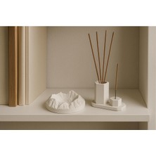 Sisay Home Beyaz Tütsülük ve Dağ Detaylı Dekoratif Obje