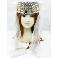 Beyaz Duvaklı Altın Pul Işlemeli Kına Fesi