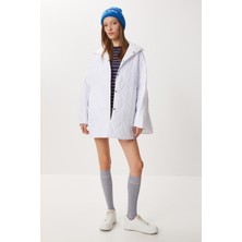 Happiness İstanbul Kapüşonlu Kapitone Oversize Mont LFN0002 Beyaz
