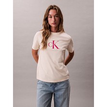 Calvin Klein Kadın Beyaz T-Shirt
