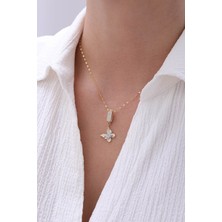 Yavuz Kuyumculuk 14 Ayar Altın Aynalı Zinci Kalemli Kelebek Kolye