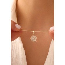 Yavuz Kuyumculuk 14 Ayar Altın Taşlı Modern Güneş Kolye