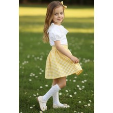 Parla Kids Kız Çocuk Daisy Bisiklet Yaka Dantel Detaylı Ekruı Kısa Kollu Bluz Ekoseli Etek Toka 3lü Takım