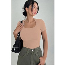 Rooted Kadın Havuz  Yaka T-Shirt & Bluz , Likralı Fitilli Kaşkorse Kumaş