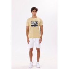 Bisiklet Yaka Rahat Kesim Yumuşak Dokulu Ön Baskılı  Kısa Kollu Tişört