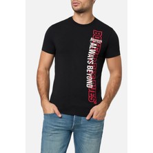 Boxeur Des Rues Round Neck Black T-Shirt With Graphic Black-Red