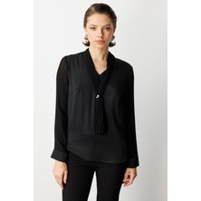 Ekol Kadın Yakası Fularlı Broş Detaylı Bluz 3021 Siyah