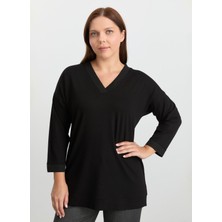 Selen V Yaka Düz Siyah Kadın Bluz 25KSL8214