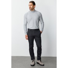 İGS Erkek Gri Dynamic Fit Pantolon – Günlük ve Şık