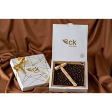 CK Chocolate Bitter Çikolatalı Fındıklı Beyoğlu Çikolatası  Çekiçli Ahşap Kutu 500 G