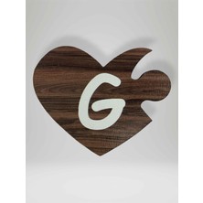 Mundy G Harfi (Sol Parça) – Ahşap Puzzle Kalp Harf Magnet – Buzdolabı Süsü – Ikili Uyumlu (KOD:1004)