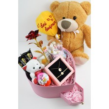 Trend Robo Sevgilinize Özel Papatyalı Hediye Kutusu - 925 Ayar Gümüş Kolye ve Bileklik