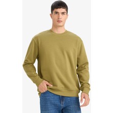 DeFacto Relax Fit Bisiklet Yaka Kalın İçi Yumuşak Tüylü Basic Düz Sweatshirt T5139AZ25AU