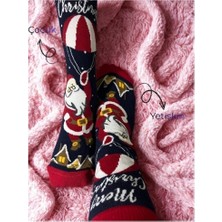 Natural Charm Noel Baba Paraşüt Desenli Unisex Soket Çorap – Tüylü Pamuk Elastan Karışımı, 200 Iğne Konforlu, Yumuşak Dokulu, Kış Temalı Eğlenceli ve Sıcak Tutucu Çorap