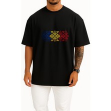 Bahriyeli Collection Oversize Romanian Flag Of Romania Folklore Pattern Göğüs Tasarımlı Unisex T-Shirt