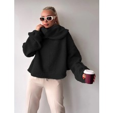 Mamayaga Kadın Tasarım Peluş Dökme Yaka Spor Şık Rahat Crop Sweat Curve Kazak