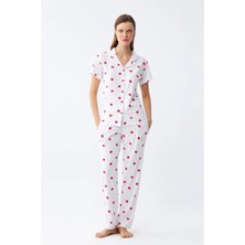 Moda Şahsenem Moda Kadın Beyaz Kırmızı Kalpli Önden Düğmeli Pijama Takımı