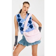 Mute Bag Baby Pink / Toz Pembe Renk Peluş Kapaklı Postacı Çapraz Askılı Omuz / Okul Çantası