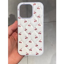 Iphone 16 Pro Uyumlu Kalp Desenli Telefon Kılıfı Dikiş Detaylı Suni Deri Kılıf