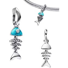 Poseidons Jewellery Gümüş Turkuaz Renkli Balık Kemiği Sallantılı Charm