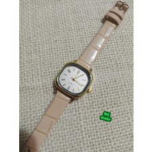 Trendy Son Moda Kadın Kol Saati Vintage Oval Gold Kasa-  Bej Kroko Desenli Kordon TT0054