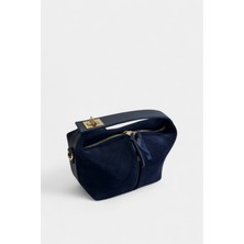 %100 Hakiki Süet Deri Fermuarlı Kapama ve Uzun Askı Detaylı Kadın El ve Omuz Çantası