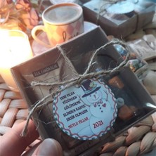 Renkli Yeni Yıl Hediye Seti, Kahve ve Çikolata Kutusu, Kutuda Neşeli Anlar