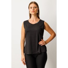 On Triko Yakası Düğme Detaylı Kolsuz Basic 61333-26K