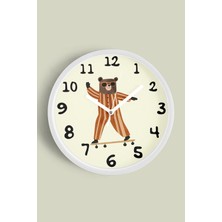 JHAAR Güneş Gözlüklü Kaykay Yapan Sevimli Ayı Çocuk Odası Modern Duvar Saati - 30cm - Önü Camlı Beyaz Kasa