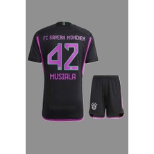 Maharet J,a,m,a,l, M,u,s,i,a,l,a, 2023-24 Sezonu Bayern M,ü,n,i,h, Çocuk Forması 4'lü Set