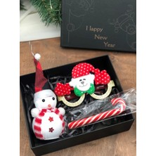 Yılbaşı Özel Kutuda Renkli Süsler, Gözlük ve Şeker Seti