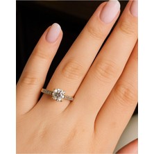 8 Ayar Altın Tektaş Yüzük 8A128